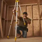 Tripé em Alumínio p/ Níveis Laser Rotativos Stanley - Tripé em Alumínio p/ Níveis Laser Rotativos Stanley