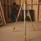 Tripé em Alumínio p/ Níveis Laser Rotativos Stanley - Tripé em Alumínio p/ Níveis Laser Rotativos Stanley