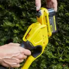 Corta Sebes Telescópico Stanley V20 4Ah 45cm  - Corta Sebes Telescópico Stanley V20 4Ah 45cm