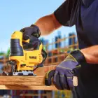 Serra de Recortes 650W DeWALT DWE349-QS - Serra de Recortes 650W DeWALT DWE349-QS