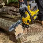 Motosserra a Bateria V20 4AH 30CM Stanley SFMCCS630M1-QW - Motosserra a Bateria V20 4AH 30CM Stanley SFMCCS630M1-QW