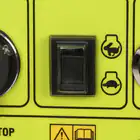 Gerador Inverter a Gasolina 4200W Pramac PMI 4500 c/ Arranque Elétrico - Gerador Inverter a Gasolina 4200W Pramac PMI 4500 c/ Arranque Elétrico