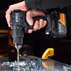 Berbequim Percussão XR 18V DeWalt x McLaren + 2 Baterias 4Ah + Mala de Transporte - Berbequim Percussão XR 18V DeWalt x McLaren + 2 Baterias 4Ah + Mala de Transporte