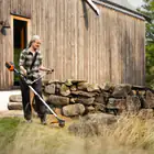 Aparador de Relva Telescópico Husqvarna 220IR + Bateria e Carregador Incluídos - Aparador de Relva Telescópico Husqvarna 220IR + Bateria e Carregador Incluídos