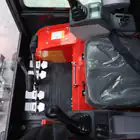 Mini Giratória Donker´s DK18-2 Premium c/ Cabine, 2 Velocidades, Joysticks e Motor Kubota 14 HP - Mini Giratória Donker´s DK18-2 Premium