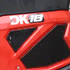 Mini Giratória Donker´s DK18-2 Premium c/ Cabine, 2 Velocidades, Joysticks e Motor Kubota 14 HP - Mini Giratória Donker´s DK18-2 Premium