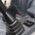 Mini Giratória Donker´s DK16-2 Premium c/ Manetes Joystick e Motor Kubota 14 HP - Mini Giratória Donker´s DK16-2 Premium