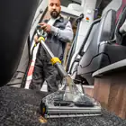 Lavadora de Estofos 1200W Karcher PUZZI 8/1 ADV - Lavadora de Estofos 1200W Karcher PUZZI 8/1 ADV