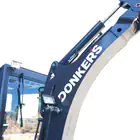 Miniexcavadora Donker DK25C con cabina, joysticks, aire acondicionado y motor Kubota de 25 CV.