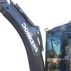 Miniexcavadora Donker DK25C con cabina, joysticks, aire acondicionado y motor Kubota de 25 CV.
