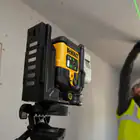 Medidor láser verde Dewalt 3x180° USB-C DCLE14301GB-XJ